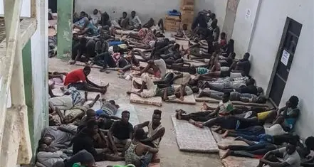 La Libia libera 466 detenuti per evitare il contagio nelle galere