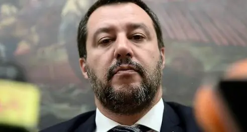 Matteo Salvini pronto a pubblicare con Casapound