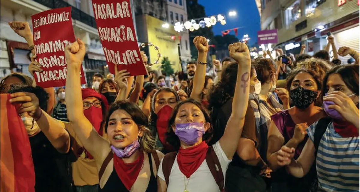 Turchia, ondata di femminicidi: sette donne uccise in un giorno