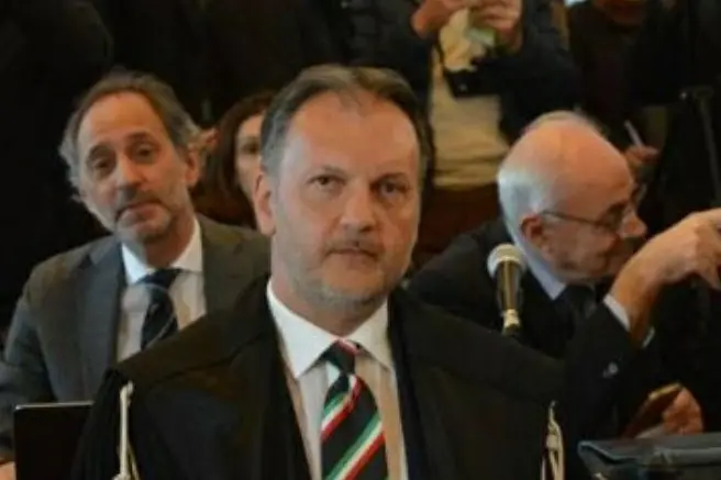Michele Ruggiero, l\\'ex pm di Trani indagato per aver minacciato dei testimoni