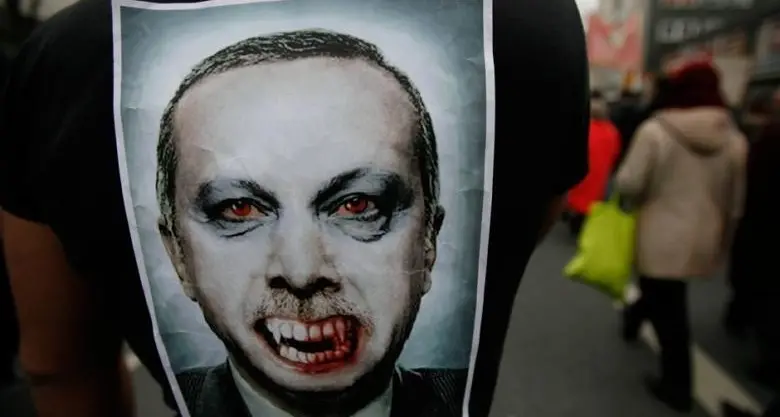 La scure di Erdogan contro gli avvocati: alla sbarra i difensori dei diritti curdi