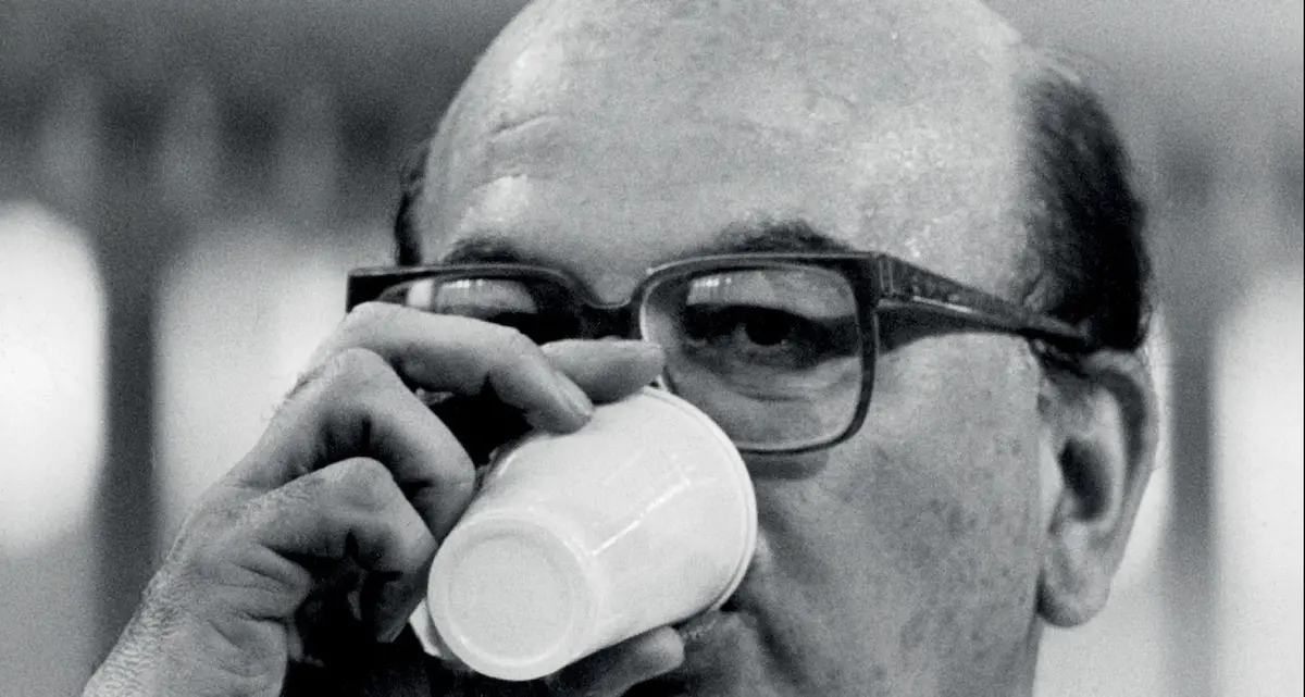 «Sono Pesci ascendente squalo». Storia di un (s)pregiudicato e del Bettino che vive in noi