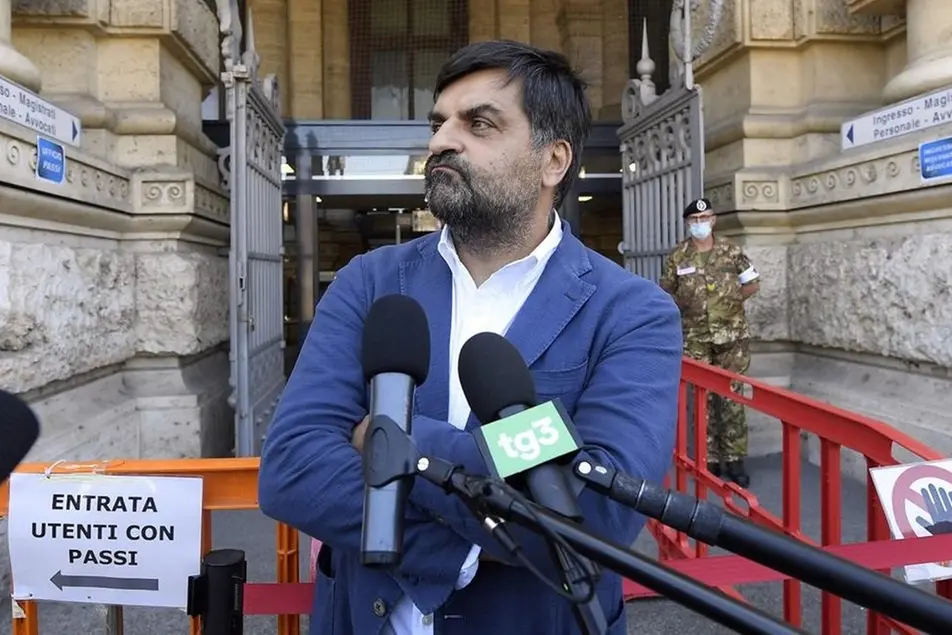 Dagli avvocati di Luca Palamara replica velenosa al direttore della Stampa, Massimo Giannini