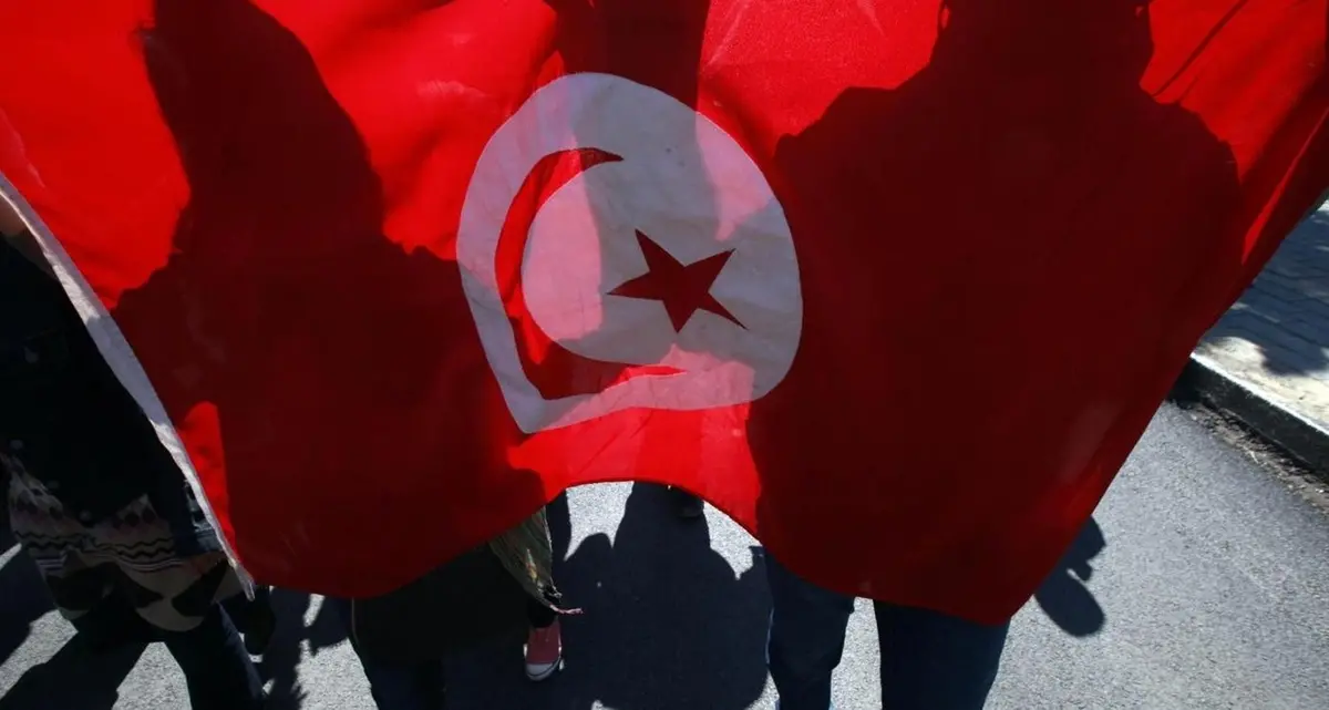 La crisi profonda della Tunisia: prorogata la sospensione del Parlamento