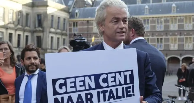 \"Ora pagheremo gli italiani spendaccioni\": Wilders non l'ha presa bene