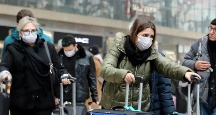 Covid, passa la linea dura: vietato spostarsi dal 21 dicembre al 6 gennaio
