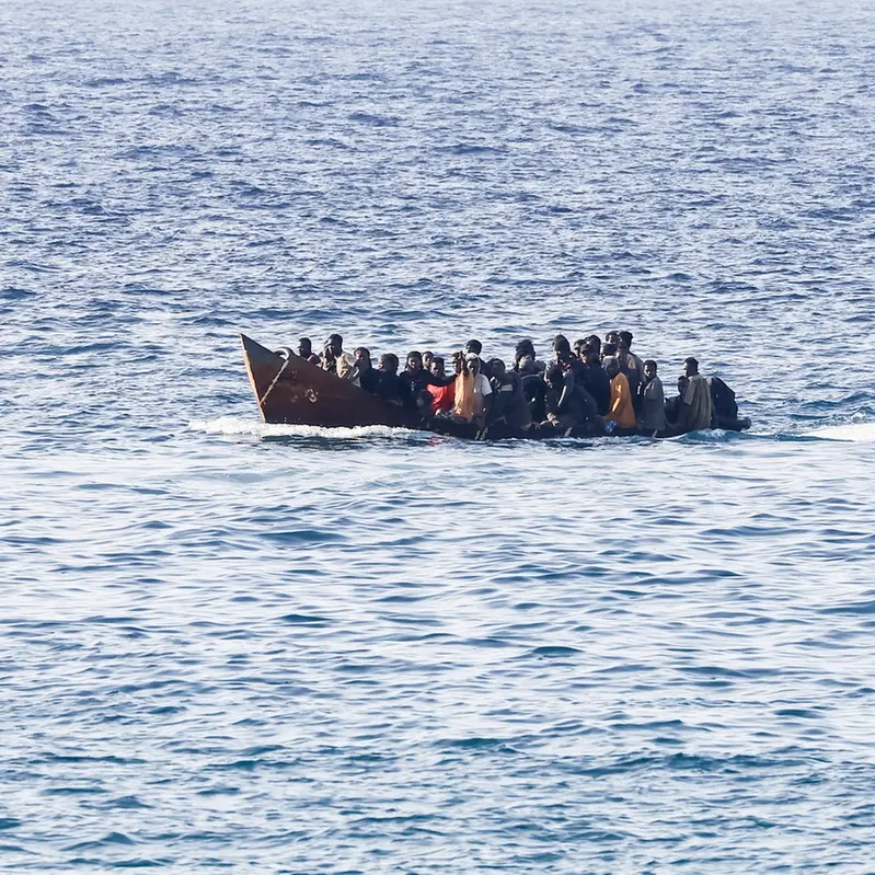 Migranti, Alarm Phone: «145 persone a rischio nel Mediterraneo centrale»
