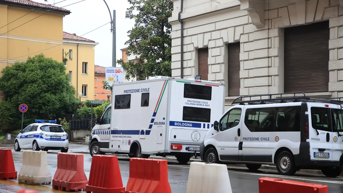 Disastro in Emilia Romagna, il maltempo imperversa. due morti e un disperso