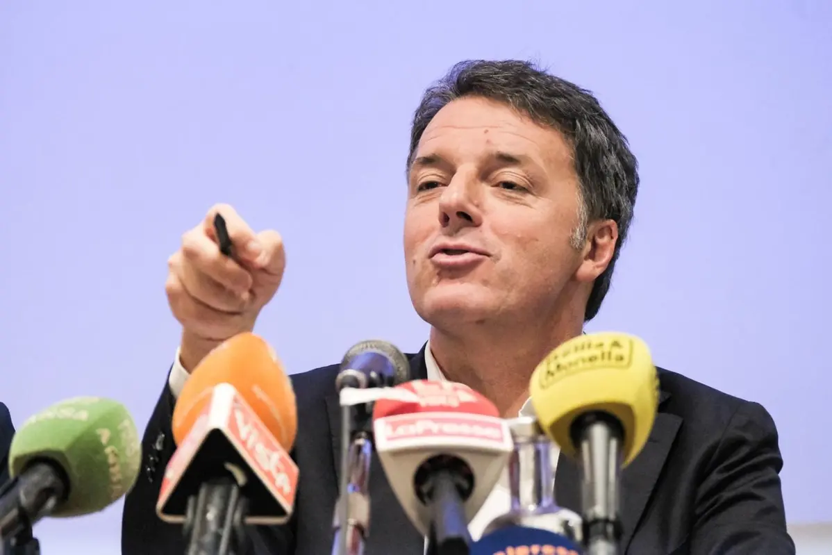 Matteo Renzi, senatore di Italia viva e direttore del Riformista