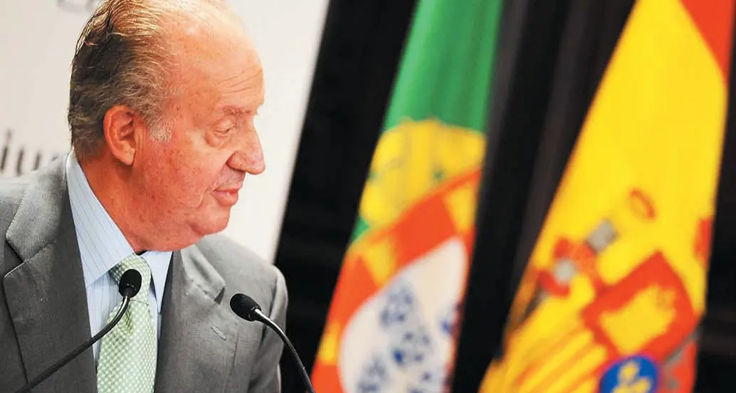 Juan Carlos va in esilio: ascesa e caduta dell’ultimo re Borbone