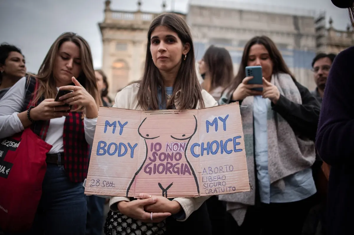 Aborto: “La 194 non si tocca”. Uno slogan buono per destra e sinistra