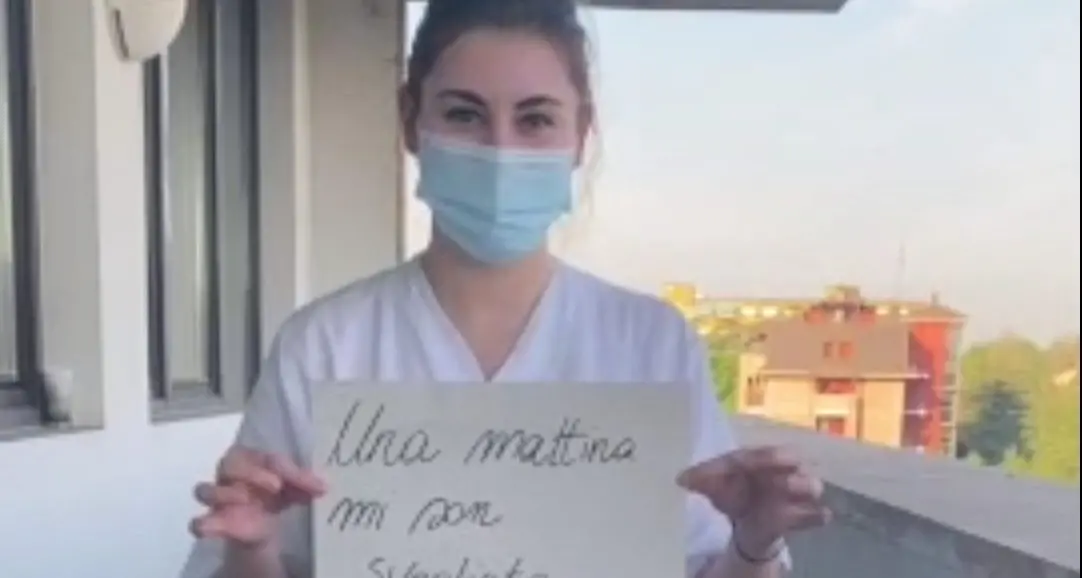 In trincea contro il Covid, i medici di Parma festeggiano il 25 aprile - VIDEO