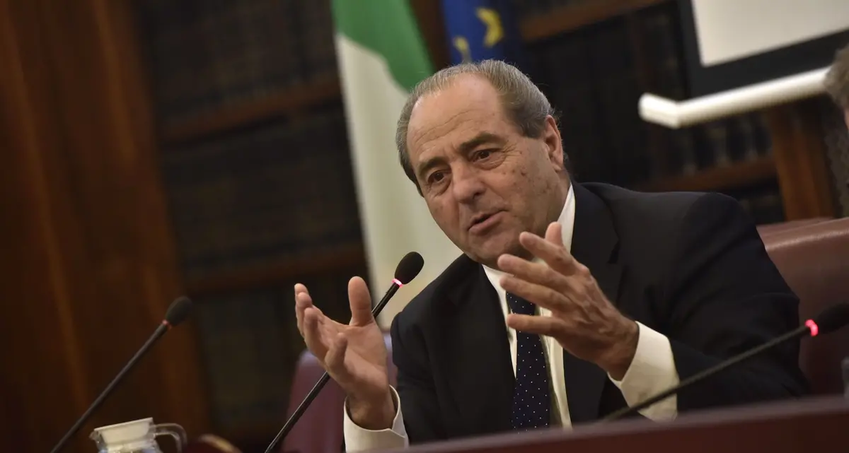 «Caro Travaglio, separiamo le carriere ché il Cav non c’è più». Parla Di Pietro