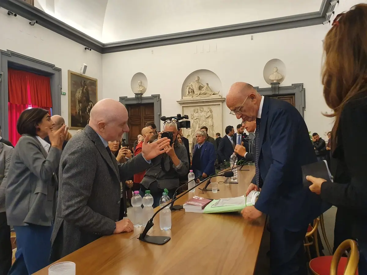 Il viceministro della Giustizia Francesco Paolo Sisto al convegno di Md