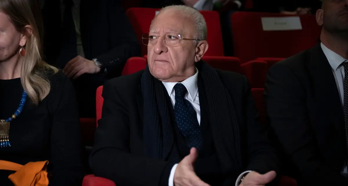 Pd, De Luca: «La riforma Nordio? È colpa dei ritardi della sinistra...»