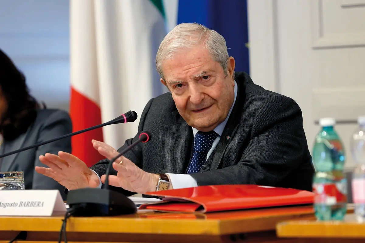 AUGUSTO BARBERA PRESIDENTE DELLA CORTE COSTITUZIONALE , IMAGOECONOMICA