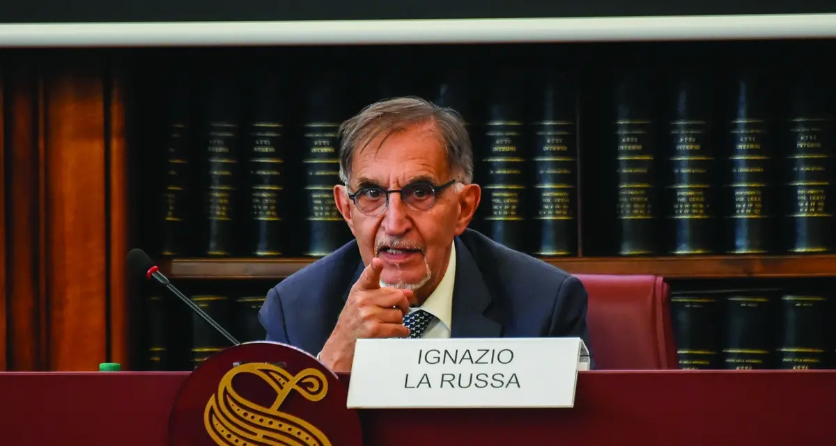 Carceri al collasso, l’idea di La Russa: modello Covid contro il sovraffollamento