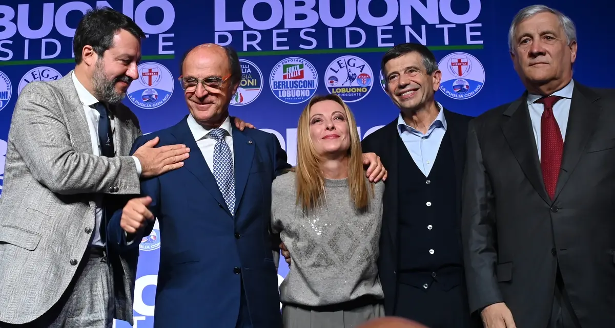 Meloni, Salvini e Tajani a Bari: centrodestra compatto in difesa della Manovra