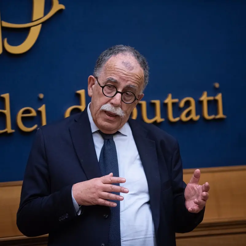 Qatargate, Ruotolo: «Arresto del funzionario anticorruzione solleva dubbi sull’indagine»