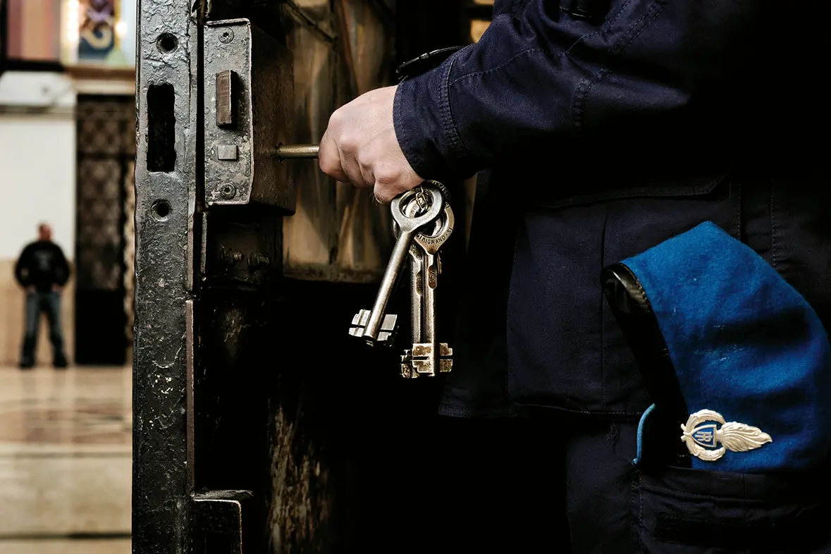 CARCERE DETENUTO SEZIONE DETENTIVA CASA CIRCONDARIALE AMMINISTRAZIONE PENITENZIARIA POLIZIA PENITENZIARIA AGENTE REGINA COELI