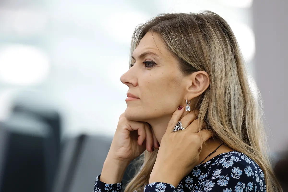 Greek Parliament member Eva Kaili listens to exiled Belarusian opposition leader Sviatlana Tsikhanouskaya delivering her speech at the European Parliament, Wednesday, Sept. 13, 2023 in Strasbourg, eastern France. (AP Photo/Jean-Francois Badias) Associated Press/LaPresse Only Italy And Spain , LaPresse