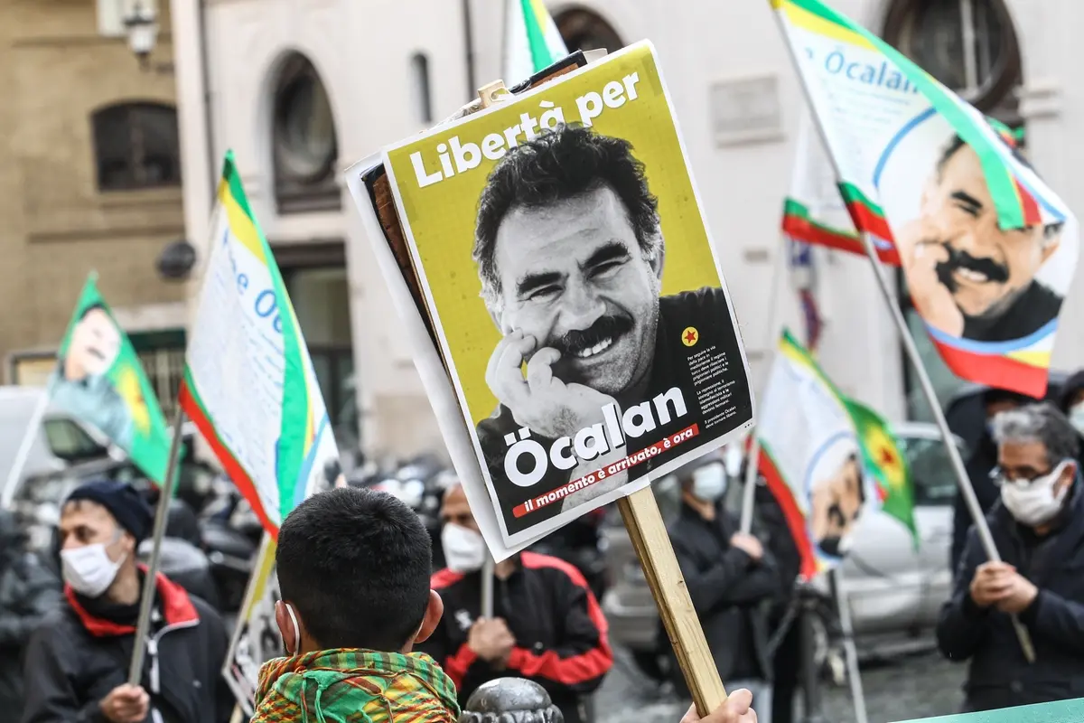 PIAZZA MONTECITORIO, SIT-IN DI PROTESTA PER CHIEDERE LA LIBERAZIONE DEL LEADER CURDO ABDULLAH OCALAN DETENUTO DAL 1999 , IMAGOECONOMICA