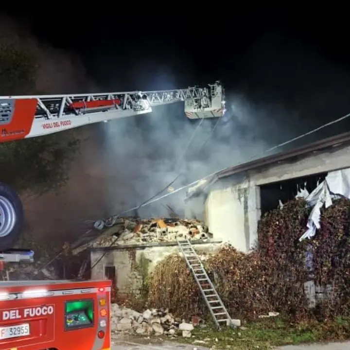 Esplosione a Castel d’Azzano: tre carabinieri morti durante uno sgombero
