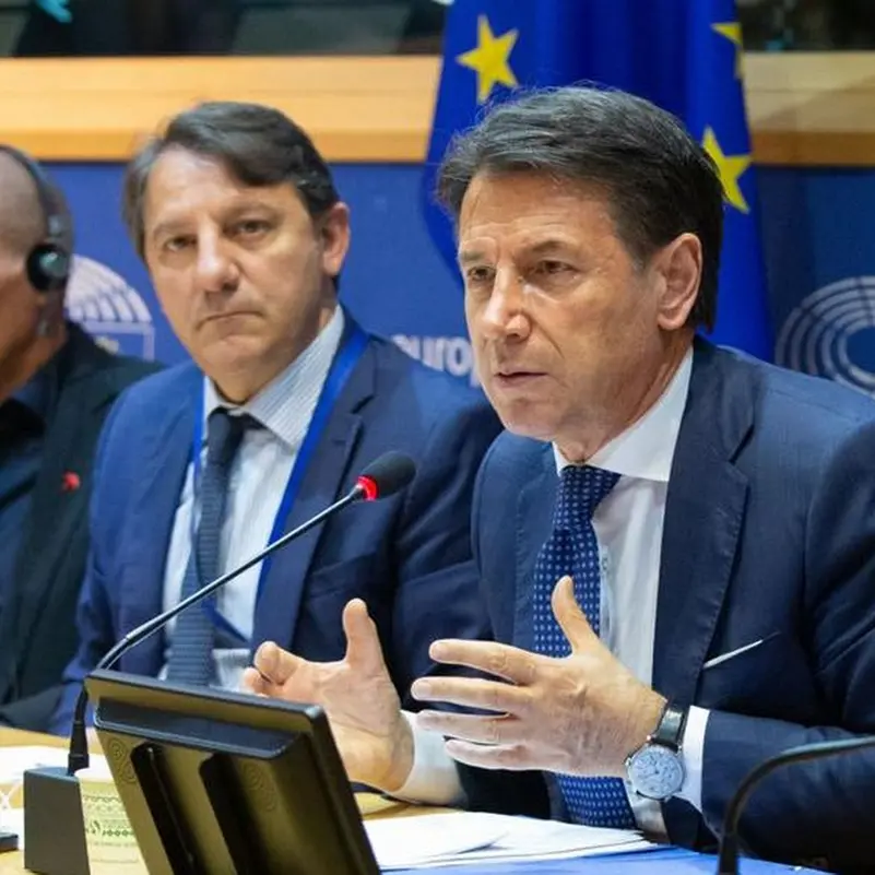 Dopo il flop sulla cittadinanza Conte punta a prendersi la leadership del campo largo