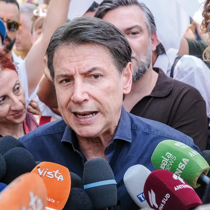 Conte scommette sullo sfascio dell’Ue e vota con l’ultradestra