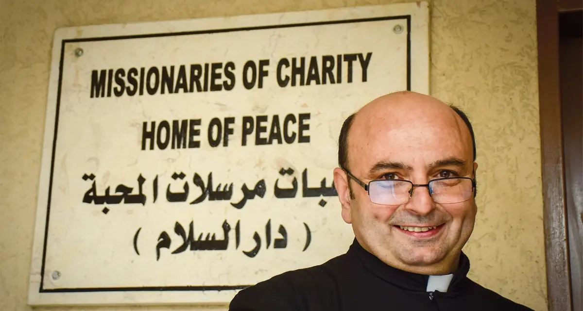 Romanelli, il parroco italo-argentino che dà voce ai cattolici di Gaza