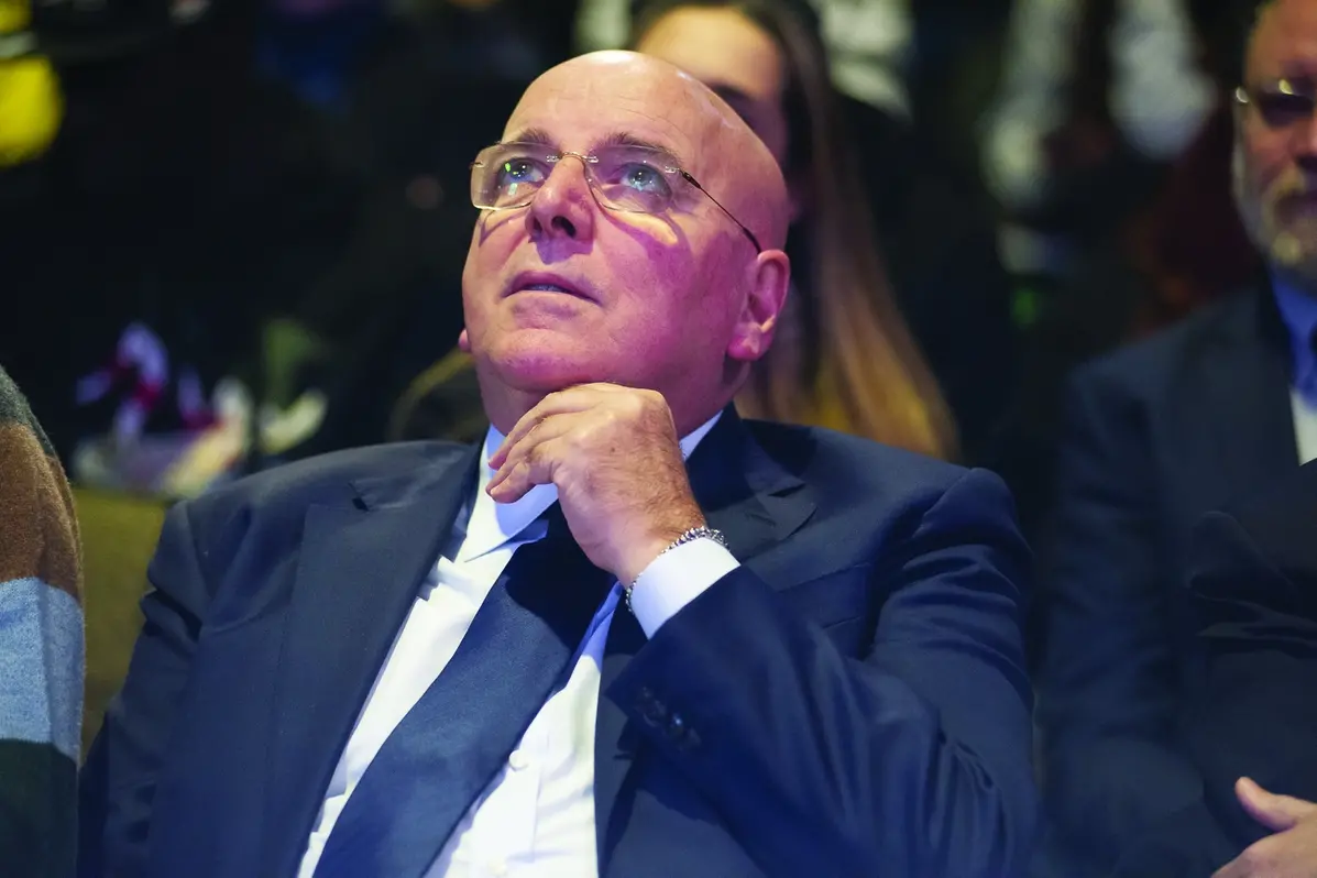 MARIO OLIVERIO EX PRESIDENTE REGIONE CALABRIA , IMAGOECONOMICA