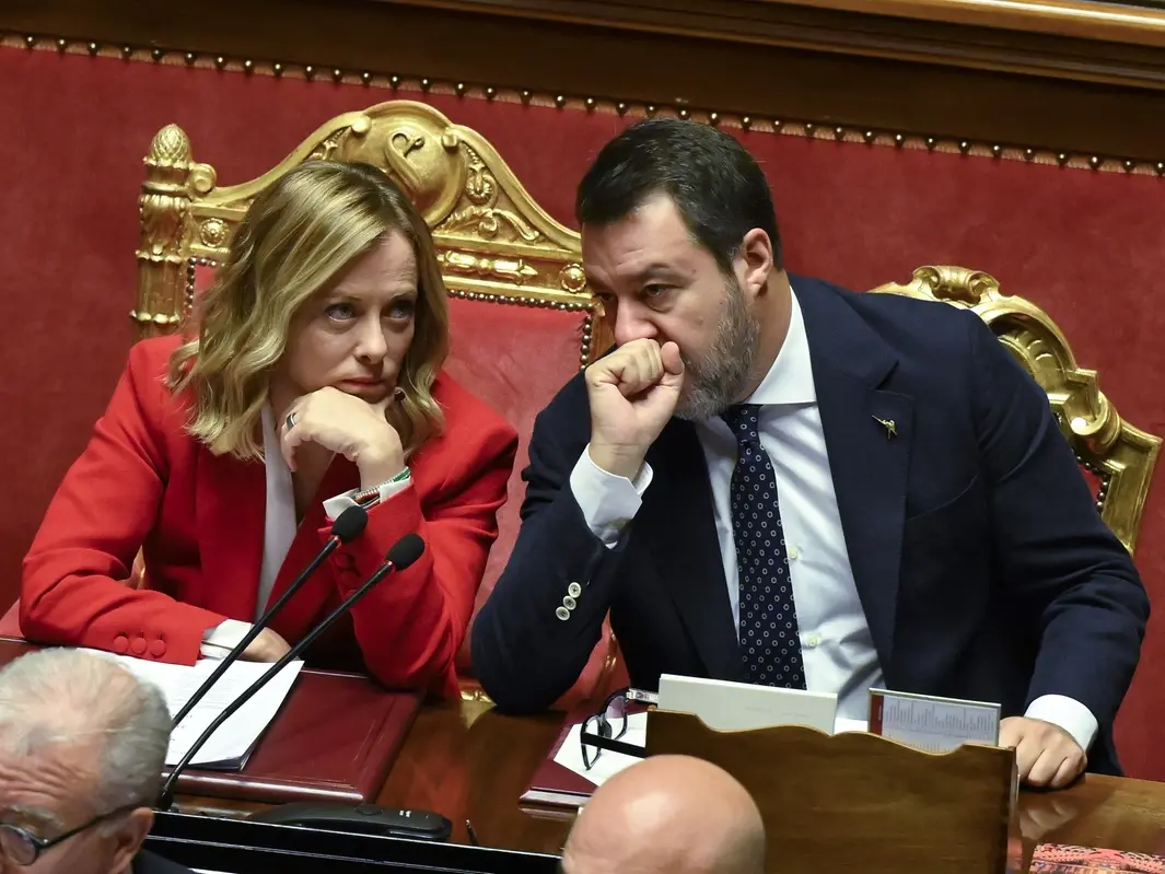 Meloni e Nordio vogliono la tregua. Salvini attacca di nuovo i magistrati