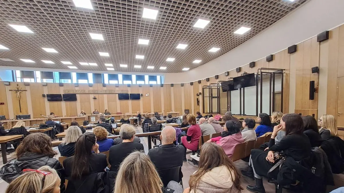 Bibbiano, la difesa contrattacca: «Indagini unilaterali, educatrici capro espiatorio»