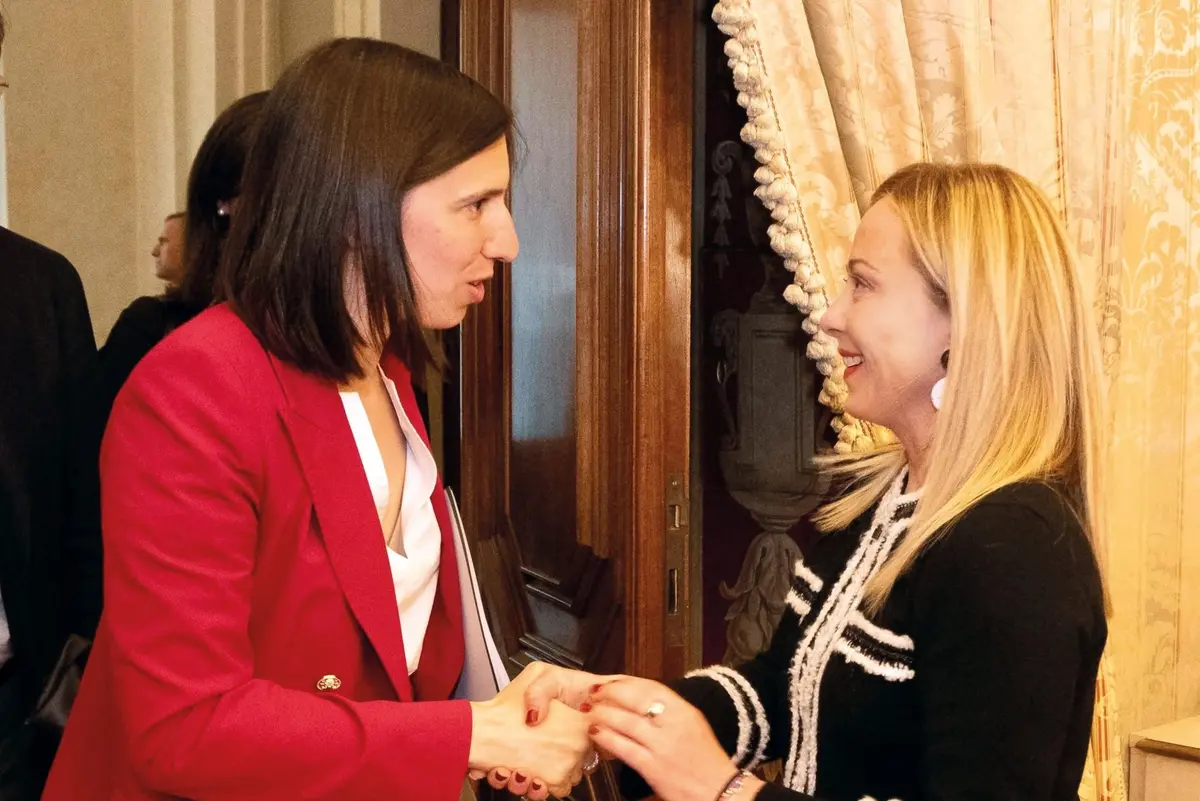 Schlein e Meloni , IMAGOECONOMICA