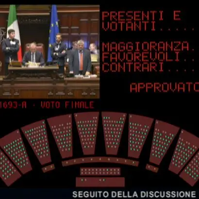 Idillio a Montecitorio. Sì corale alla legge che riscrive il reato di stupro