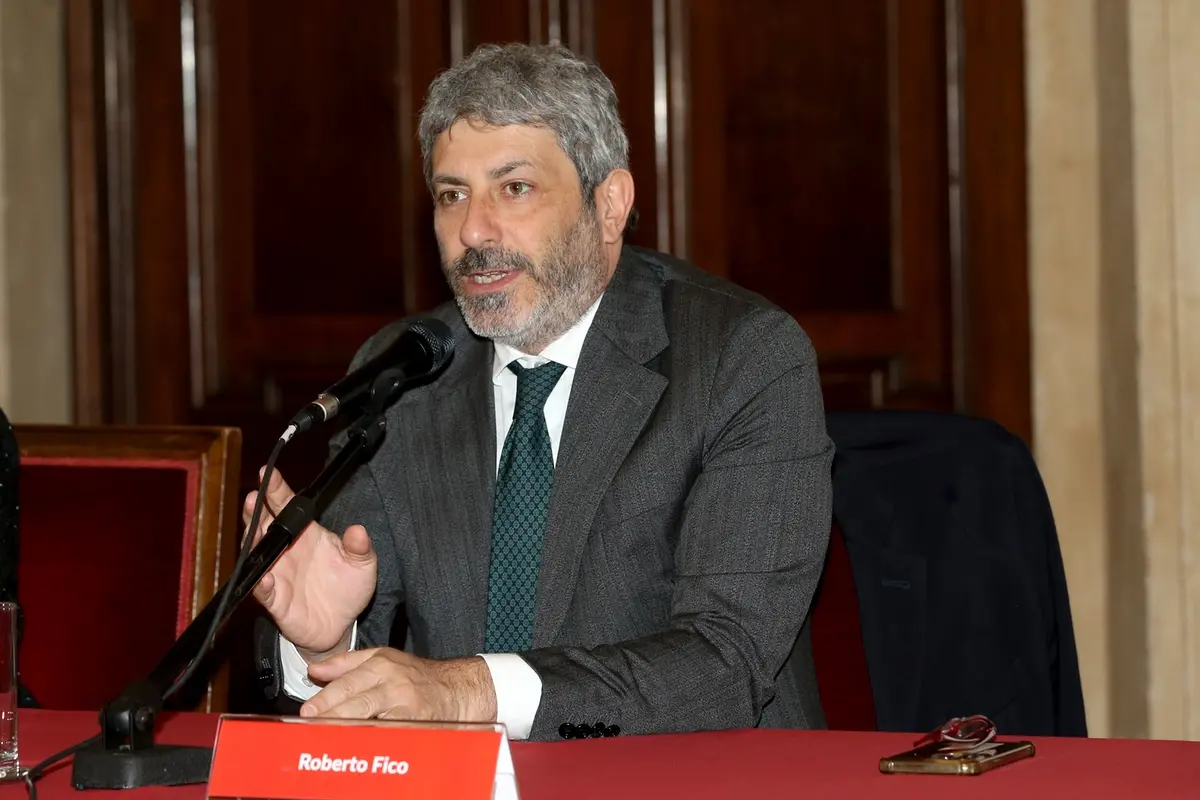 ROBERTO FICO POLITICO , PERSONAGGI