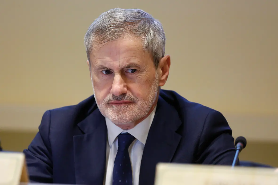 GIANNI ALEMANNO POLITICO , IMAGOECONOMICA