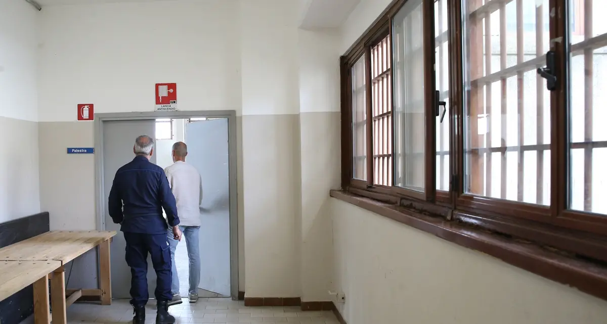 Rivolte, suicidi e sovraffollamento. C’è anche un’Italia dietro le sbarre