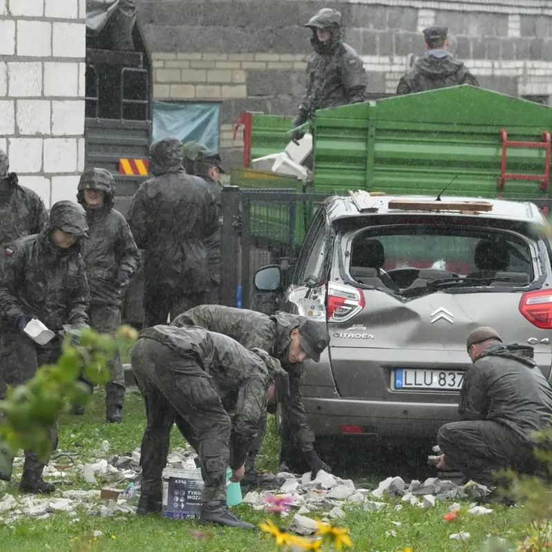Droni russi intercettati, ora la Polonia schiera 40mila soldati al confine con Russia e Bielorussia