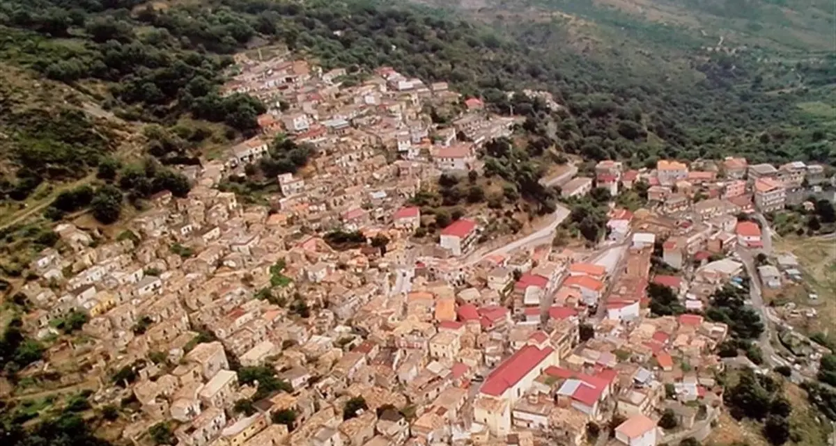 San Luca non può lottare anche contro uno “Stato” prigioniero del pregiudizio e ostile