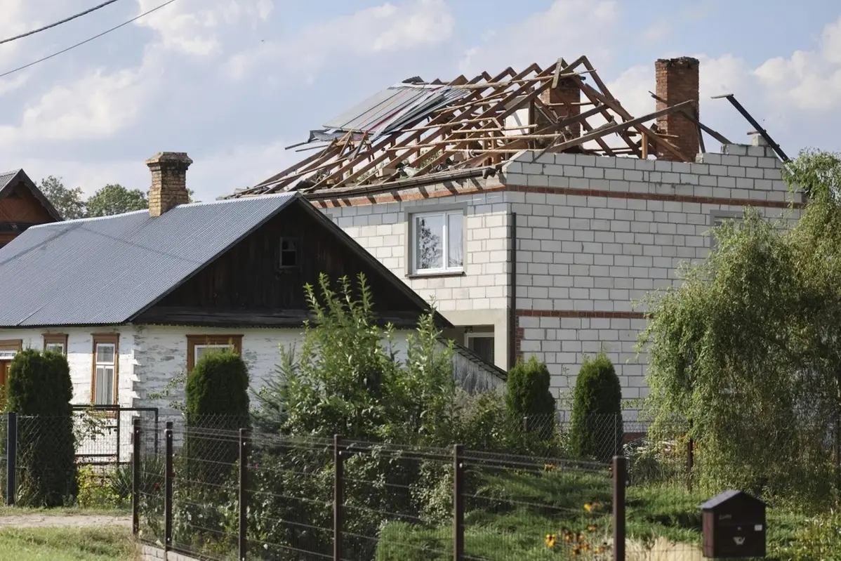 A destroyed roof of a house, after Russian drones violated Polish airspace during an attack on Ukraine, in Wyryki near Lublin, Poland, Wednesday, Sept. 10, 2025. (AP Photo) , APN