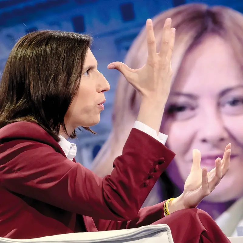 Meloni: «Con noi mai la patrimoniale». Schlein risponde: «Ha aumentato le tasse a tutti»