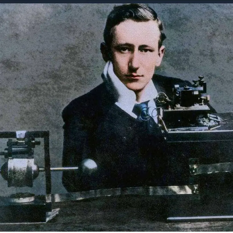 L’IA vi spaventa? Fu così anche per treni, auto, radio e telefoni...