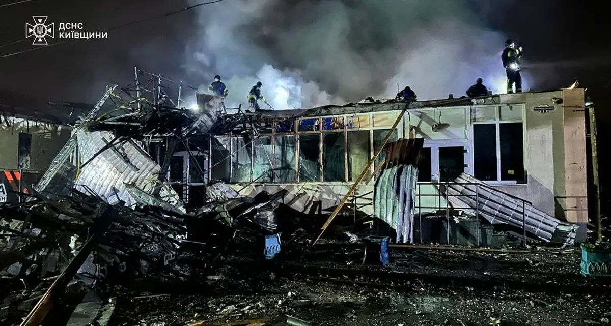 Ucraina sotto attacco con 96 droni, Berlino avverte: «Mosca pronta a testare i confini europei»
