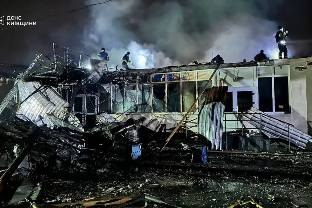 Guerra Russia Ucraina, attacco russo a Kiev , APN