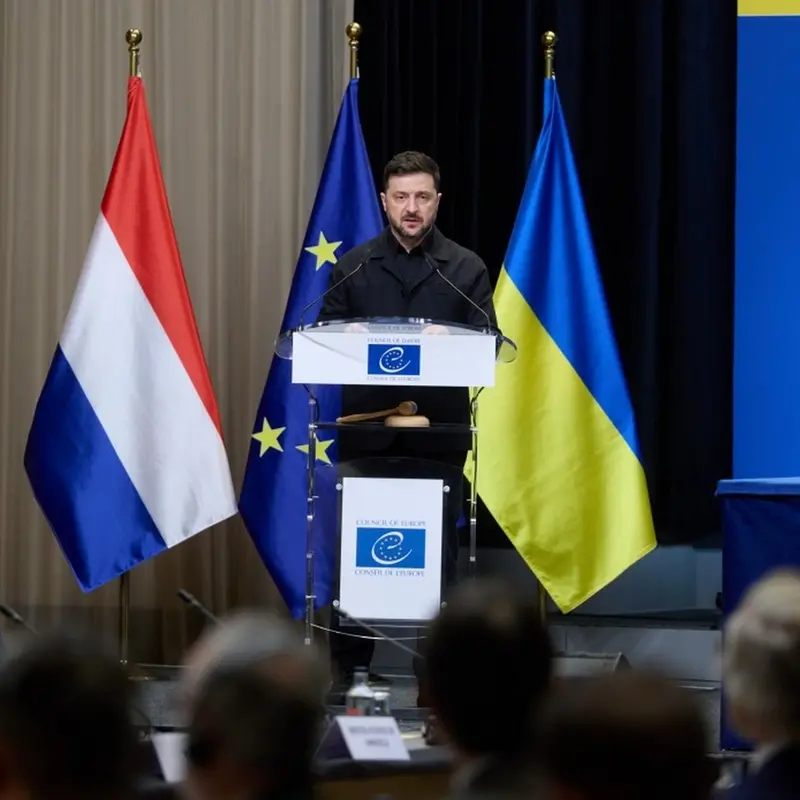 Ucraina: Zelensky vede spiragli di pace, ma Mosca frena sui territori