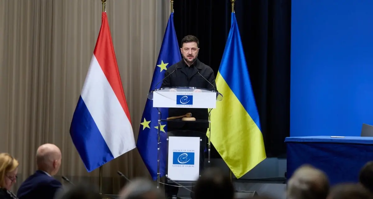 Ucraina: Zelensky vede spiragli di pace, ma Mosca frena sui territori