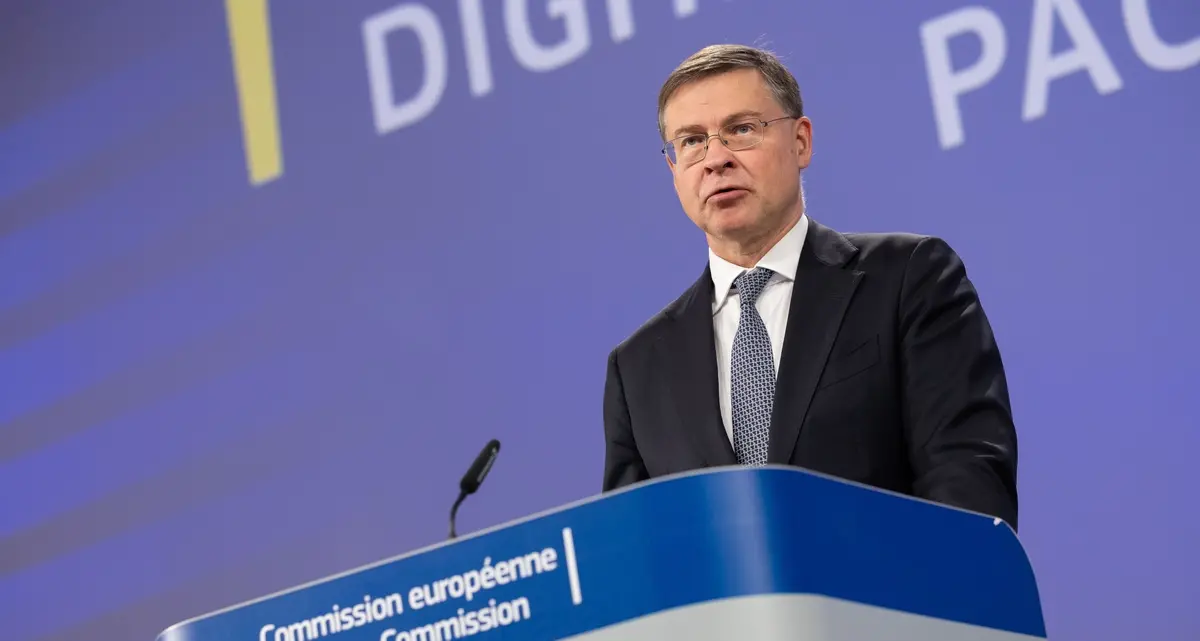 Bruxelles promuove l’Italia ma resta il nodo crescita e deficit