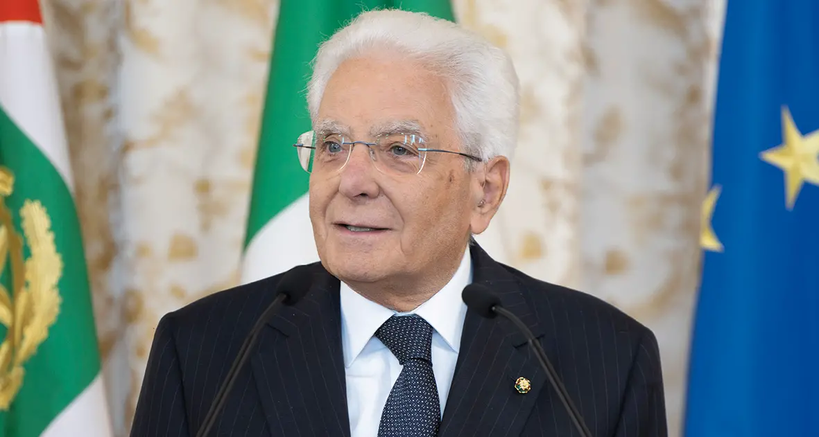 Appello di Mattarella per tentare la mediazione. La Flotilla dice no ma poi invia la portavoce a Roma
