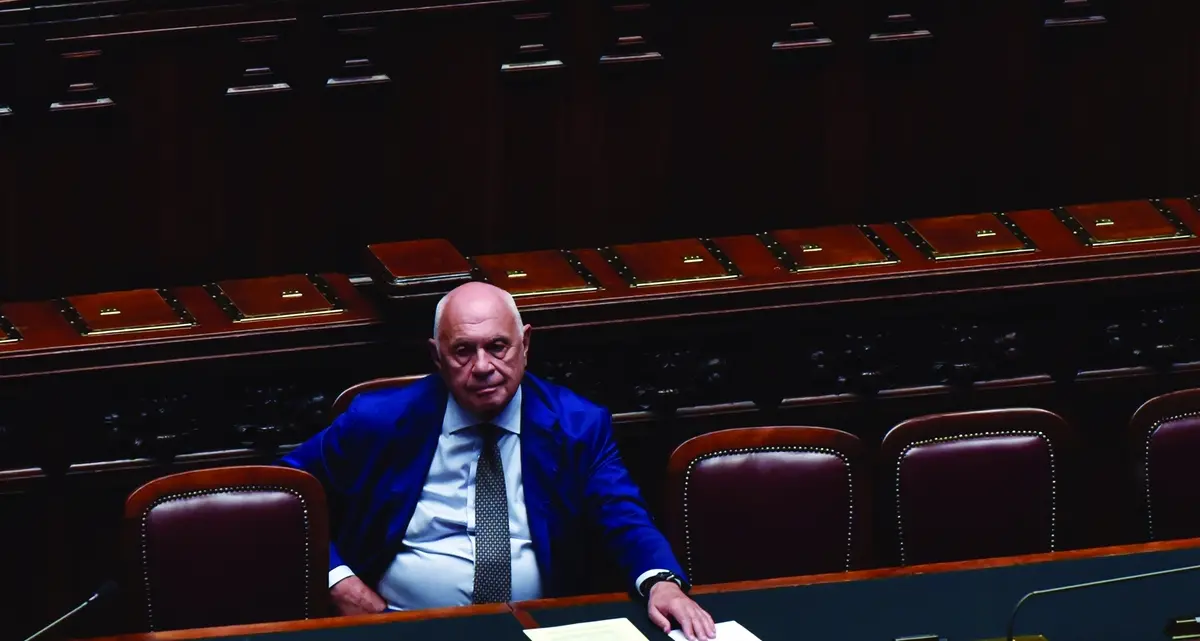 Niente scudo penale per gli agenti. O forse sì...